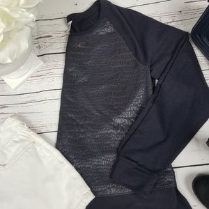 Calvin Klein Women Sweater Navy Blue Size Medium